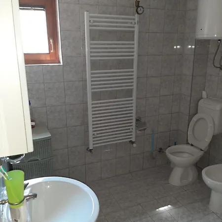Apartment Summer 2024 In