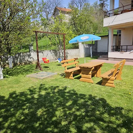 Apartment Summer 2024 In *